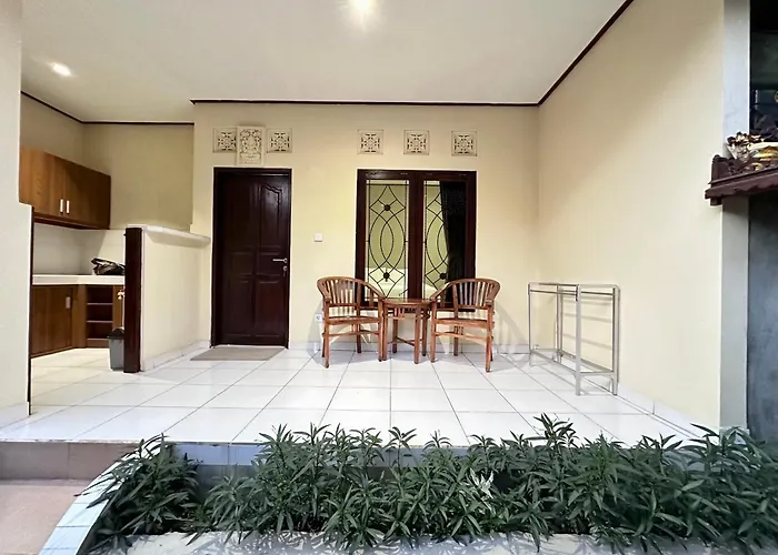 Artha Mulia House Pensión 3*