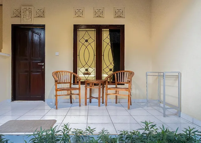 Artha Mulia House Pensión