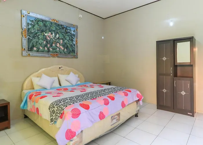 Artha Mulia House Pensión